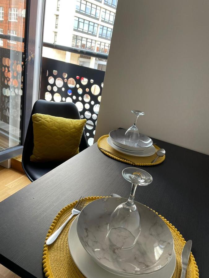 Central Hull Spacious Apartment H3 킹스턴어폰헐 외부 사진