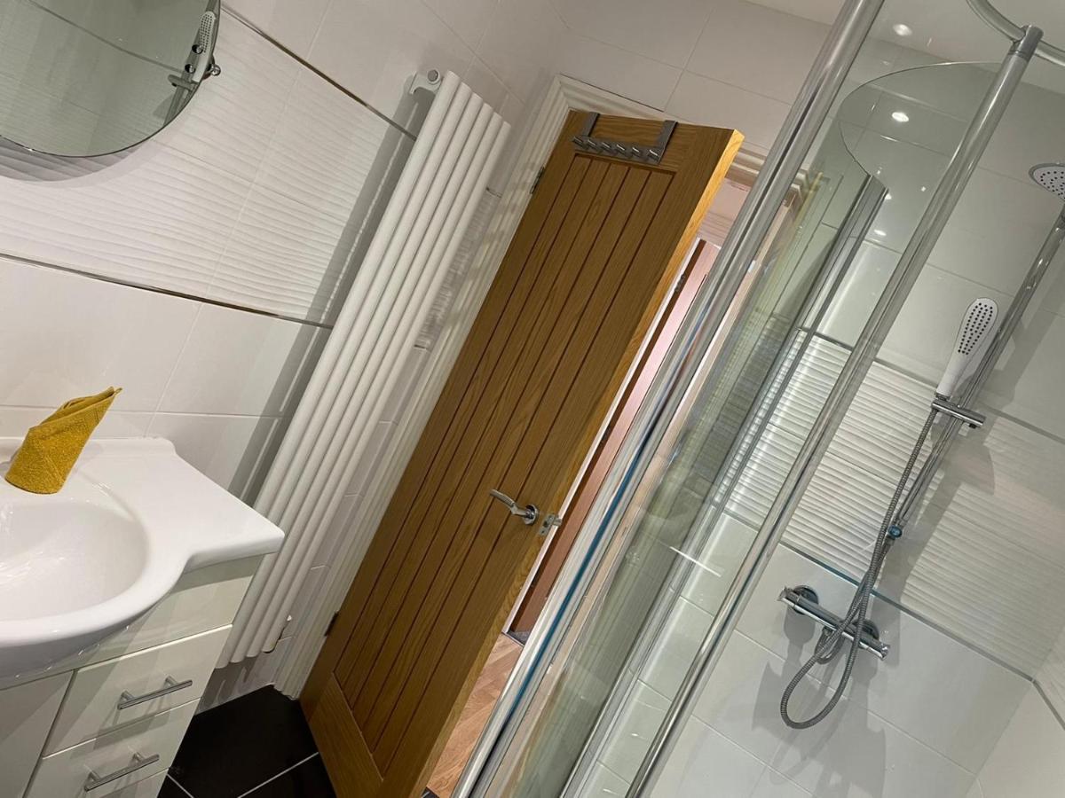 Central Hull Spacious Apartment H3 킹스턴어폰헐 외부 사진